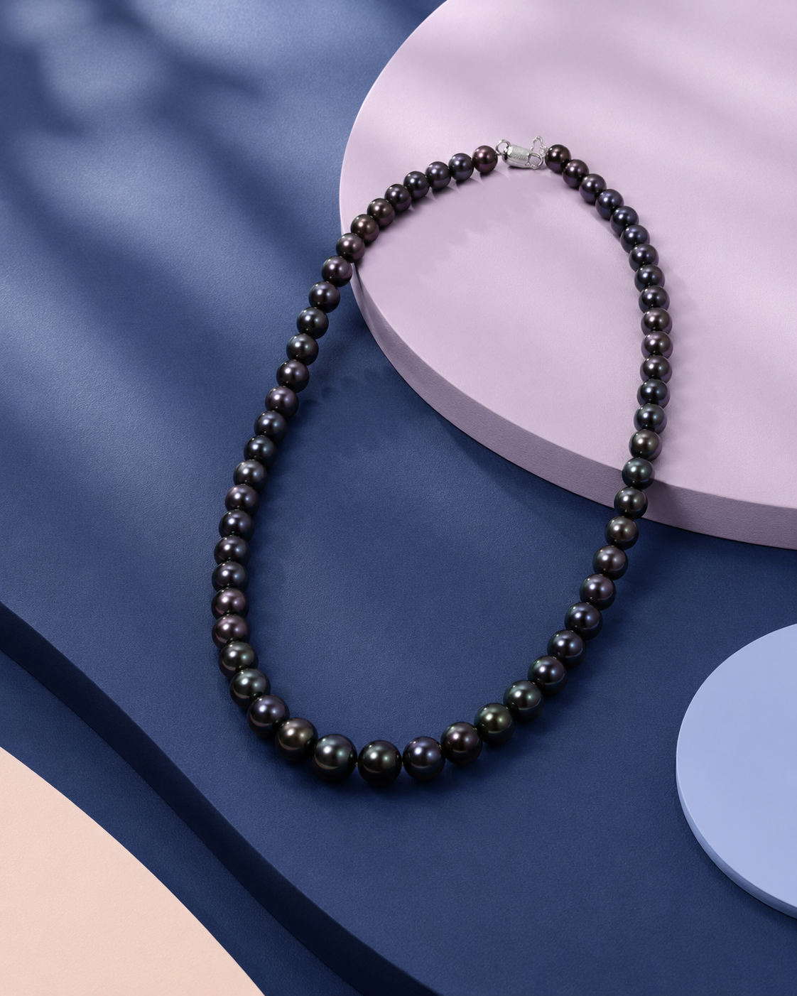 Black Round Pearl Necklace