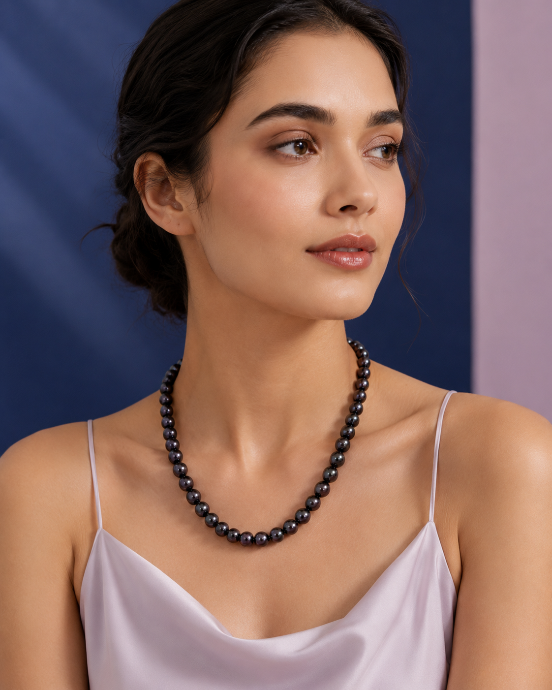 Black Round Pearl Necklace
